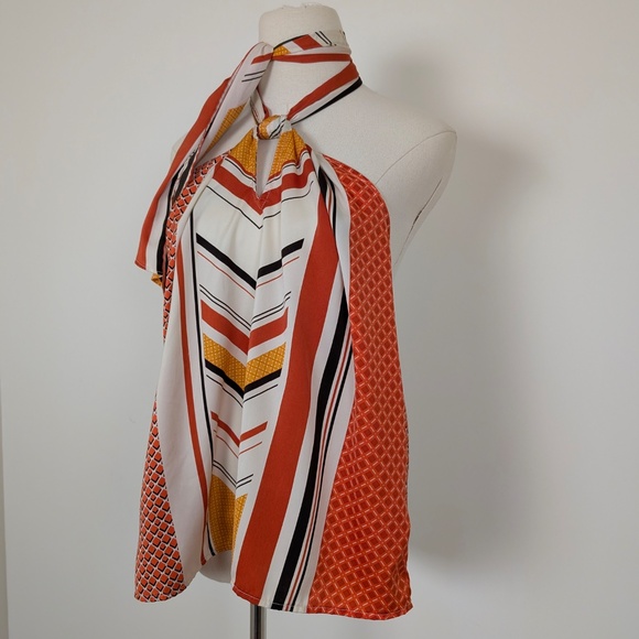 Banana Republic Halter Top Chevron Sleeveless Size Medium - Picture 9 of 10